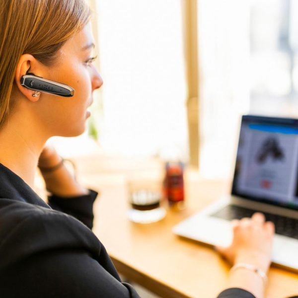 Fixed Auricular Bluetooth - com microfone, multiponto, botão multifuncional - Preto - Image 4